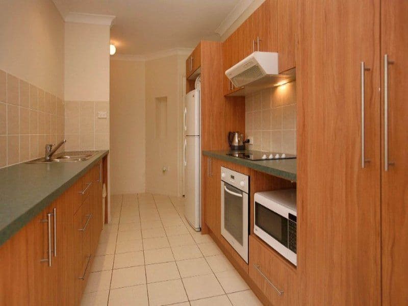 81 Estuary Parade, DOUGLAS QLD 4814, Douglas - Thumbnail 2