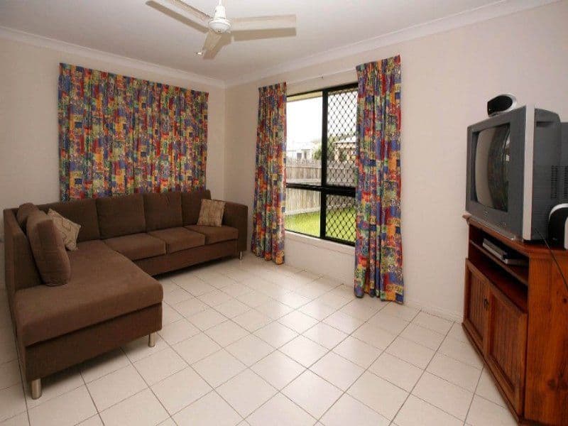81 Estuary Parade, DOUGLAS QLD 4814, Douglas - Thumbnail 4