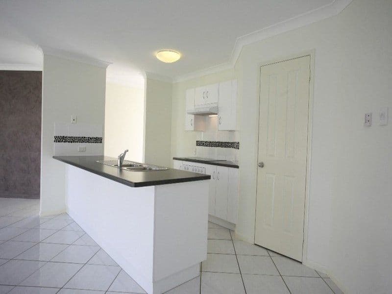 7 Redbank Court, MOUNT LOUISA QLD 4814, Mount Louisa - Thumbnail 3