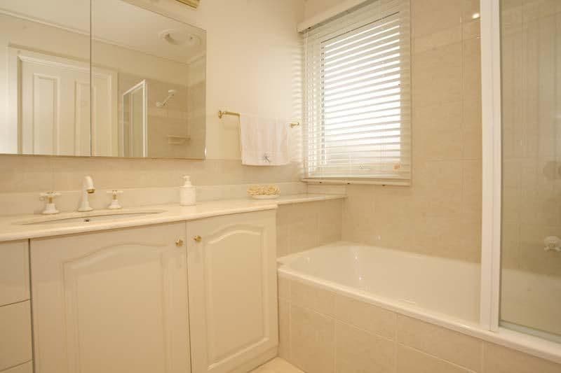 4 Patrick Court, WHEELERS HILL VIC 3150, Wheelers Hill - Thumbnail 7