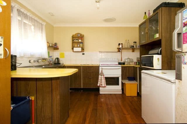 9 Alverstoke Close, BOMADERRY NSW 2541, Bomaderry - Thumbnail 2