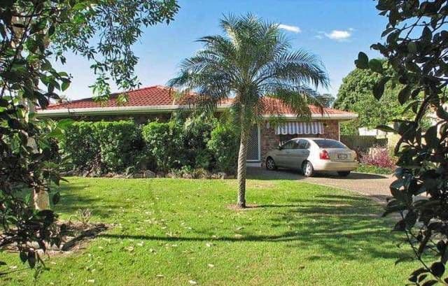 16 Ayton Street, Ivanhoe, Ivanhoe - Image 1