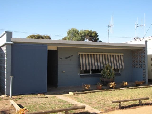 20 Queen Elizabeth Drive, BARMERA SA 5345, Barmera - Image 1
