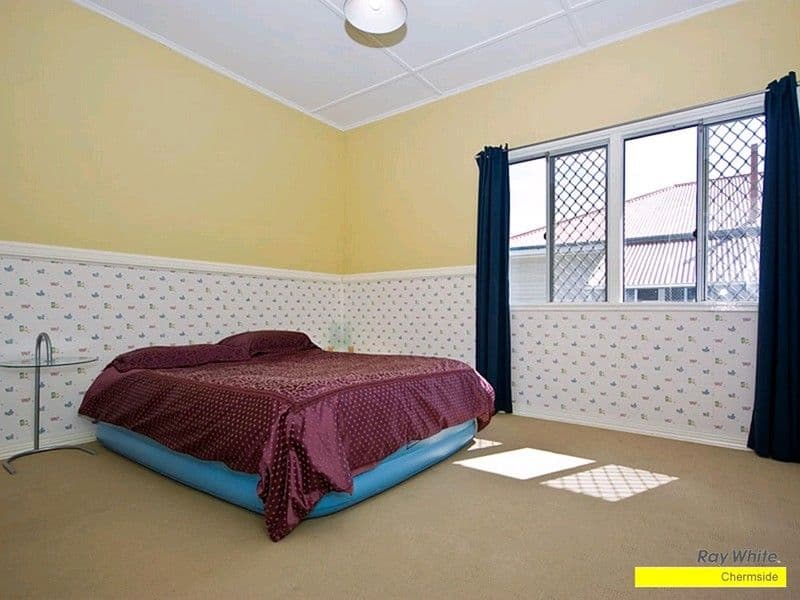 60 Newman Road, WAVELL HEIGHTS QLD 4012, Wavell Heights - Thumbnail 5
