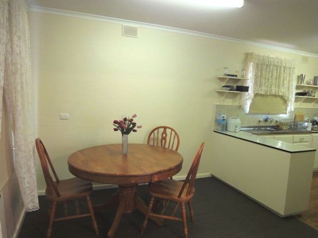17 Smelts Road, BURRA SA 5417, Burra - Thumbnail 4