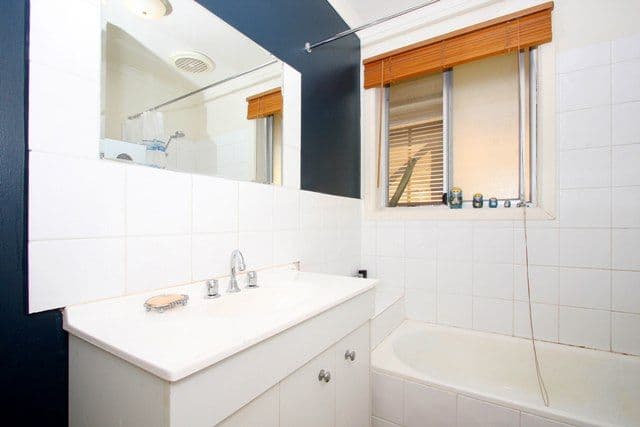 24 Delaware Street, RESERVOIR VIC 3073, Reservoir - Thumbnail 3