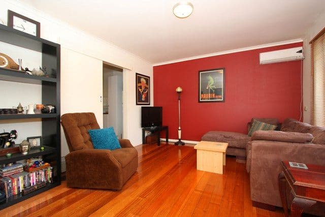 24 Delaware Street, RESERVOIR VIC 3073, Reservoir - Thumbnail 4