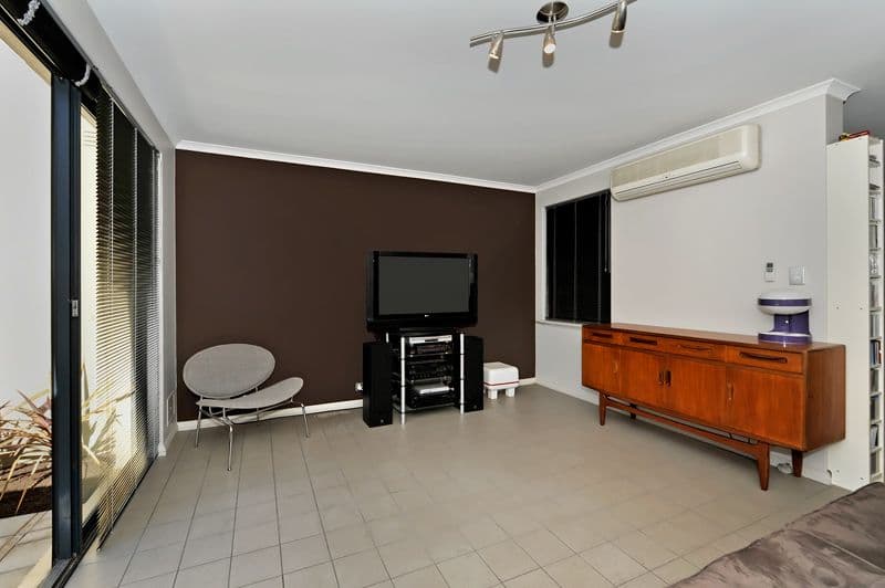110 Caledonian Avenue, MAYLANDS WA 6051, Maylands - Thumbnail 6
