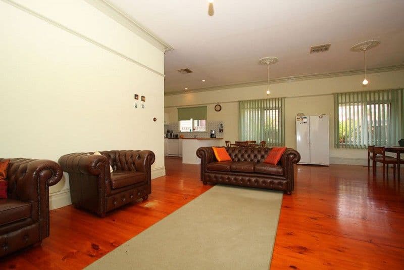 76 Moore Street, COBURG VIC 3058, Coburg - Thumbnail 6