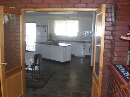 4 Pell Street, HOWLONG NSW 2643, Howlong - Thumbnail 5