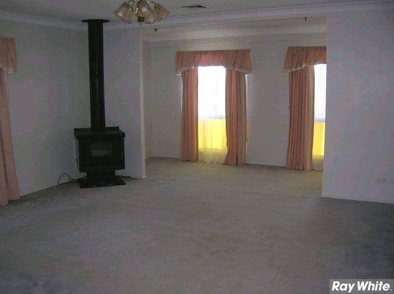 25 Burwood Road, EVERTON PARK QLD 4053, Everton Park - Thumbnail 2