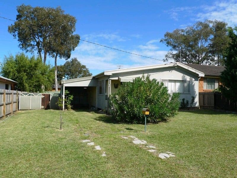 33 Third Avenue, TOUKLEY NSW 2263, Toukley - Image 1