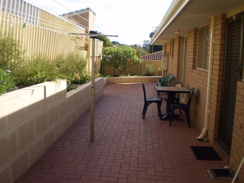 6-8 Pinewood Avenue, KARDINYA WA 6163, Kardinya - Thumbnail 8