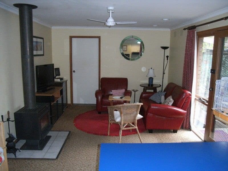 55 Victoria Road, SYDENHAM VIC 3037, Sydenham - Thumbnail 3