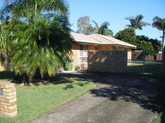16 Crown Street, CURRIMUNDI QLD 4551, Currimundi - Thumbnail 2