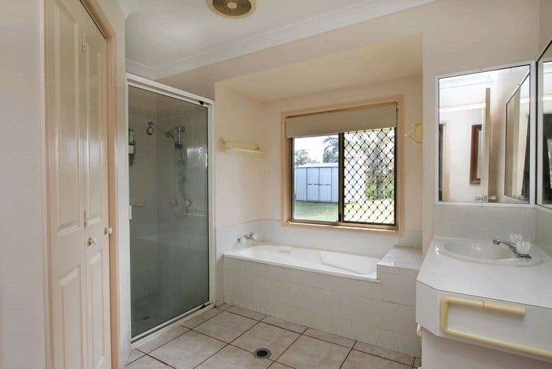11 Davlyn Drive, ANDERGROVE QLD 4740, Andergrove - Thumbnail 6