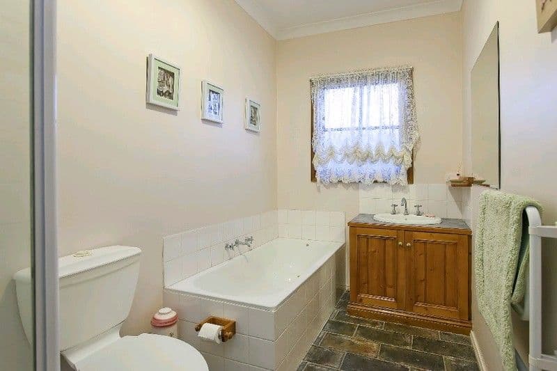 17 Clauscen Drive, ROWVILLE VIC 3178, Rowville - Thumbnail 7