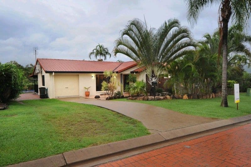 30 Valley Drive, CANNONVALE QLD 4802, Cannonvale - Thumbnail 7