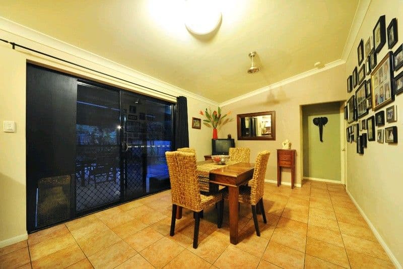 30 Valley Drive, CANNONVALE QLD 4802, Cannonvale - Thumbnail 8