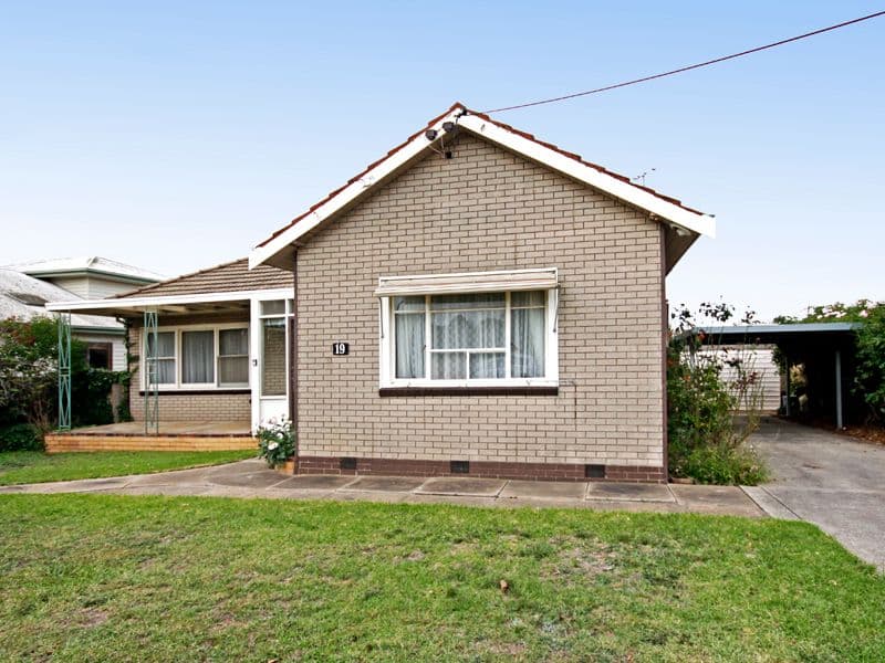 19  Fairview Street, BELMONT VIC 3216, Belmont - Image 1