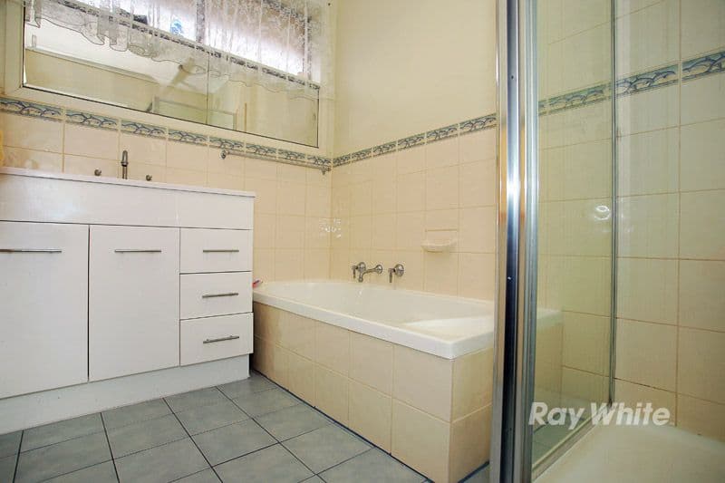 24 Wingala Avenue, KEYSBOROUGH VIC 3173, Keysborough - Thumbnail 7