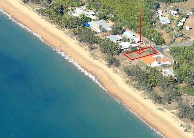 30 The Esplanade, FORREST BEACH QLD 4850, Forrest Beach - Thumbnail 5
