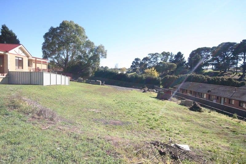 35 Oberon Street, OBERON NSW 2787, Oberon - Thumbnail 2