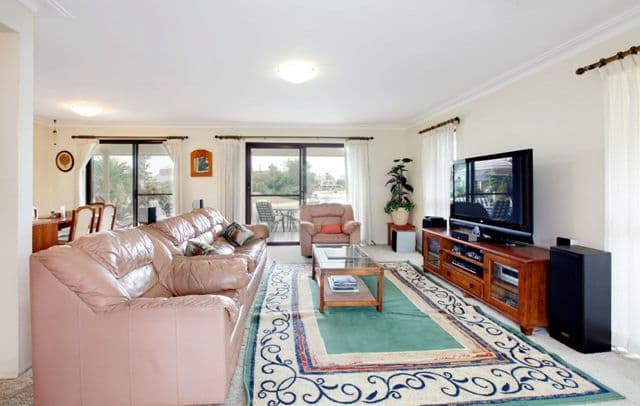 47 T E Peters Drive, BROADBEACH WATERS QLD 4218, Broadbeach Waters - Thumbnail 8