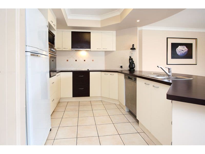 12 Kane Crescent, MANSFIELD QLD 4122, Mansfield - Thumbnail 3