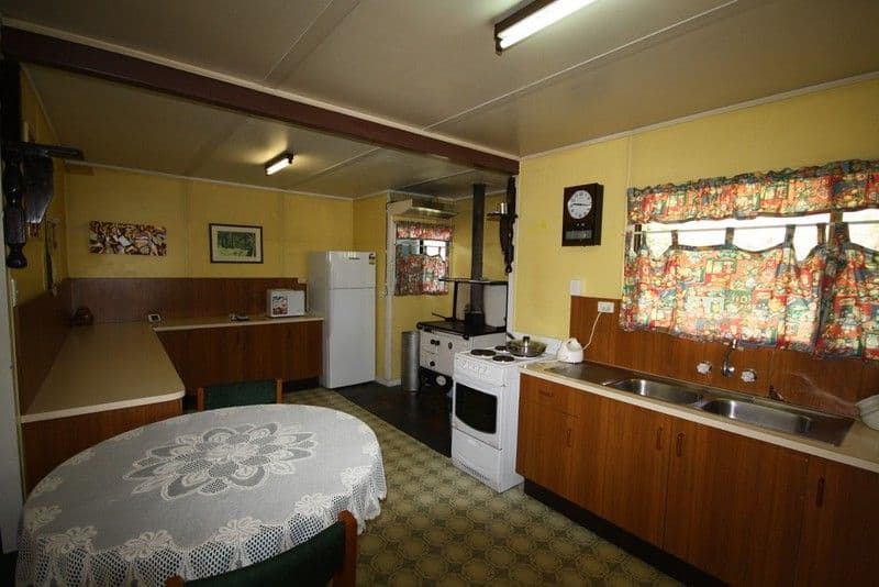 97 Richards Road, WARWICK QLD 4370, Warwick - Thumbnail 8