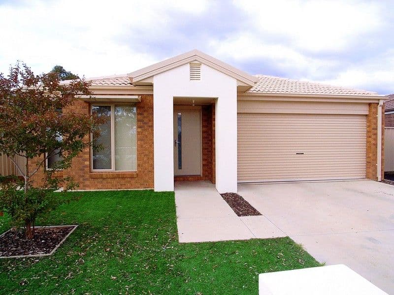 19 Bronze Street, SHEPPARTON VIC 3630, Shepparton - Image 1