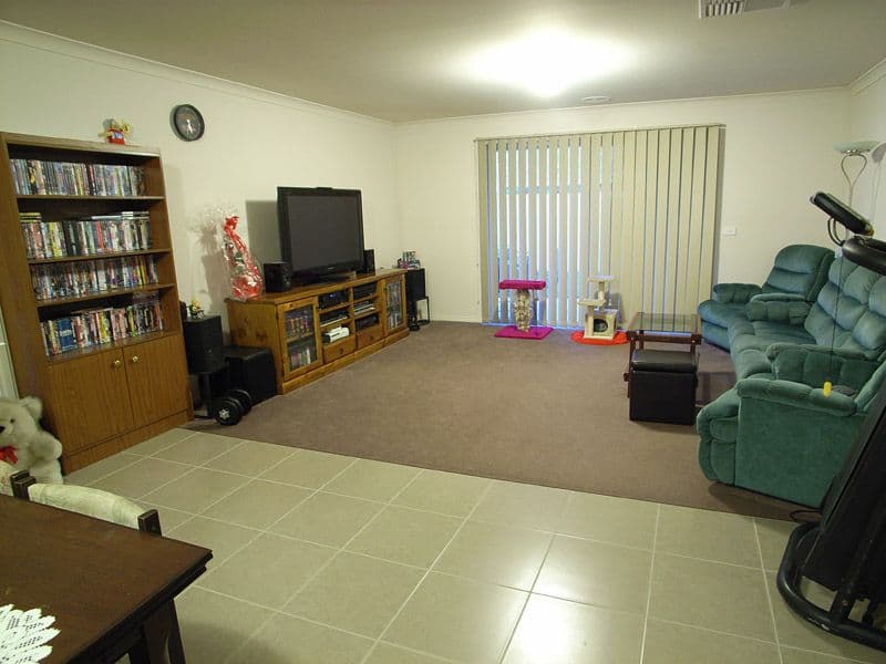 19 Bronze Street, SHEPPARTON VIC 3630, Shepparton - Thumbnail 2