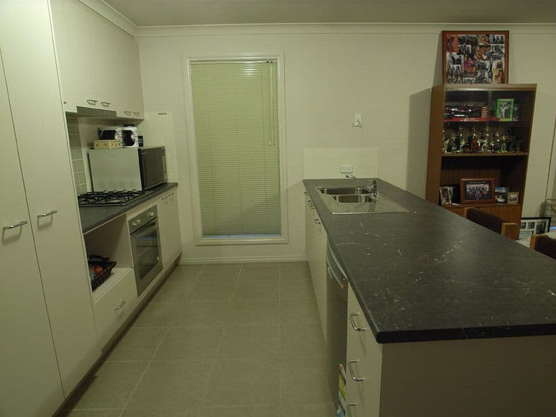 19 Bronze Street, SHEPPARTON VIC 3630, Shepparton - Thumbnail 3