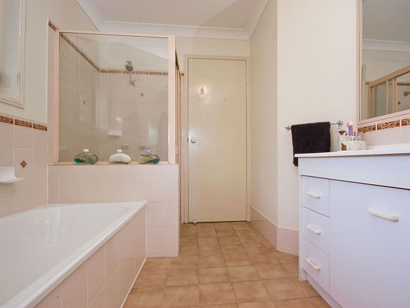 6 Heath Street, FOREST LAKE QLD 4078, Forest Lake - Thumbnail 6