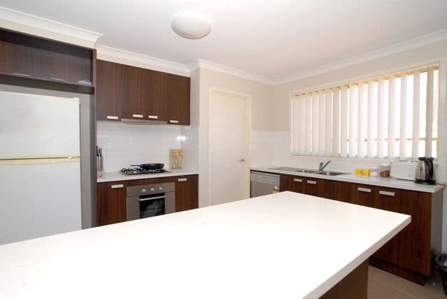 6 Zetland Way, TARNEIT VIC 3029, Tarneit - Thumbnail 2