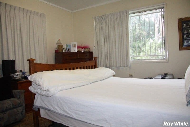 30 Gatwick Street, STAFFORD HEIGHTS QLD 4053, Stafford Heights - Thumbnail 5