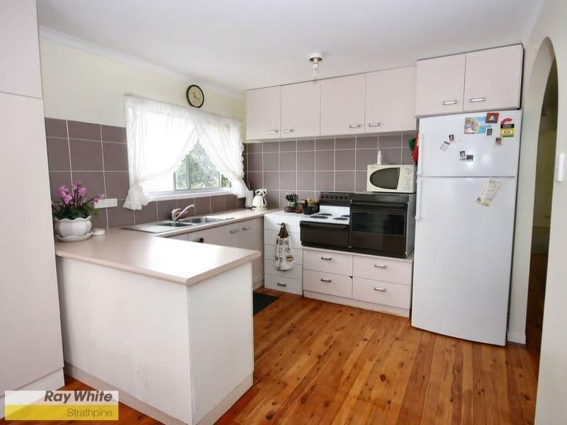 367 LEITCHS Road, STRATHPINE QLD 4500, Strathpine - Thumbnail 2