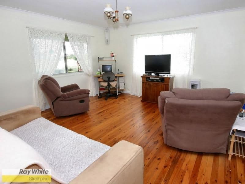 367 LEITCHS Road, STRATHPINE QLD 4500, Strathpine - Thumbnail 5