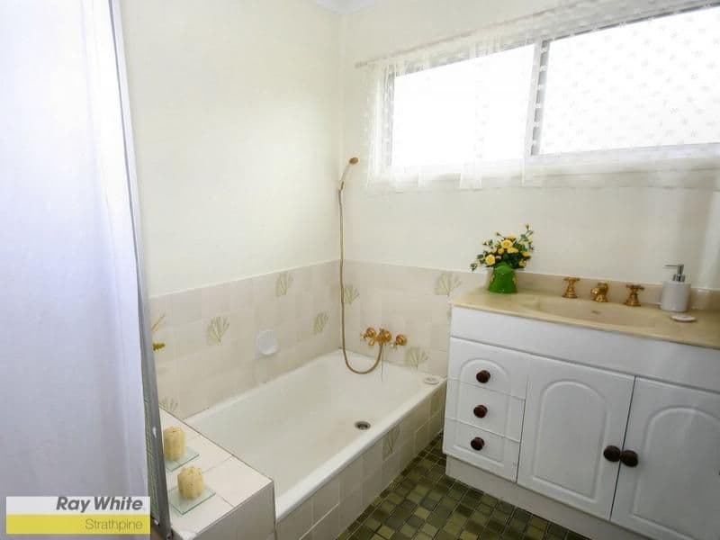 367 LEITCHS Road, STRATHPINE QLD 4500, Strathpine - Thumbnail 6