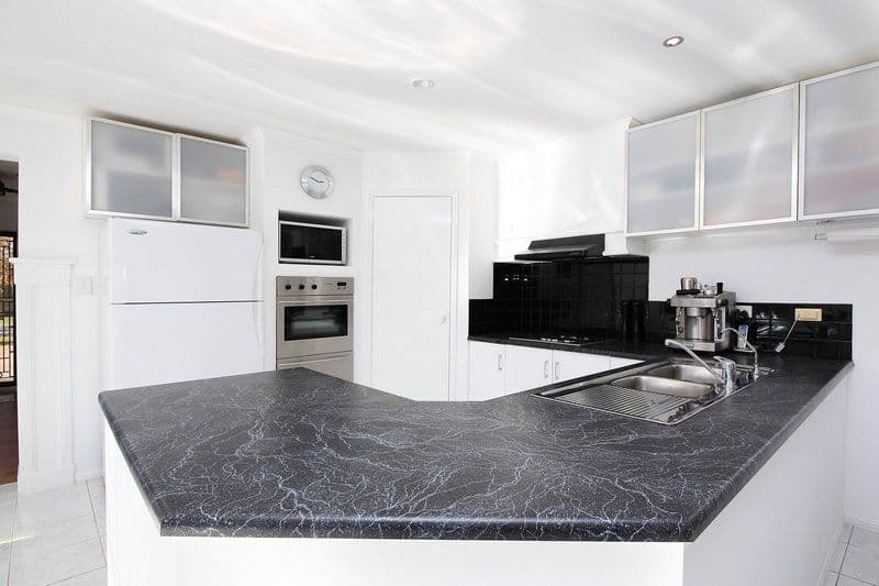 21 Victoria Drive, OAKDEN SA 5086, Oakden - Thumbnail 3