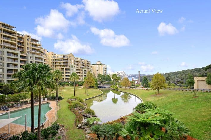 3/3 Merton Street, Ivanhoe, Diamond Creek - Image 1