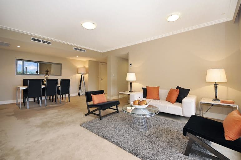 3/3 Merton Street, Ivanhoe, Diamond Creek - Thumbnail 2