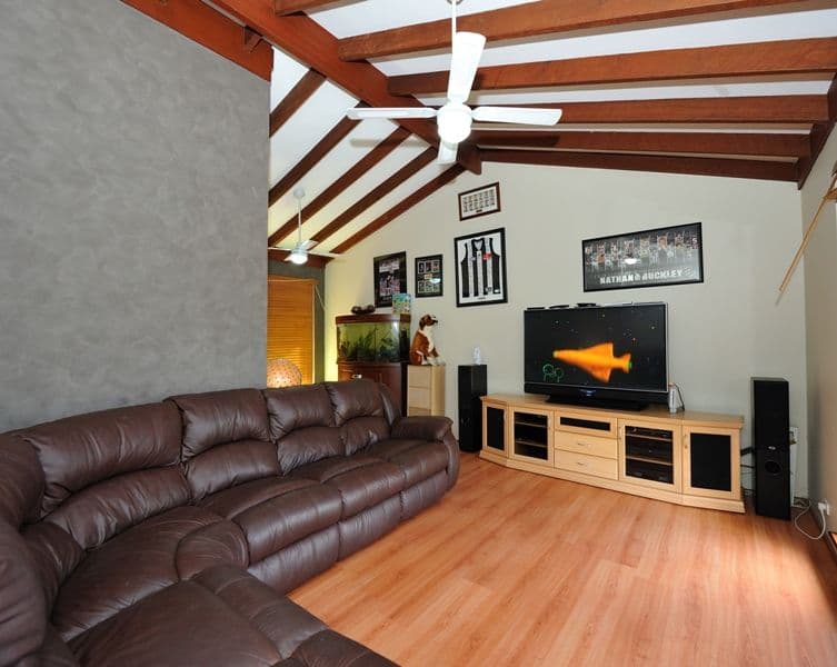 26  Gumnut Crescent, SAFETY BAY WA 6169, Safety Bay - Thumbnail 2