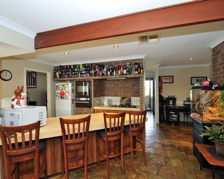 26  Gumnut Crescent, SAFETY BAY WA 6169, Safety Bay - Thumbnail 3