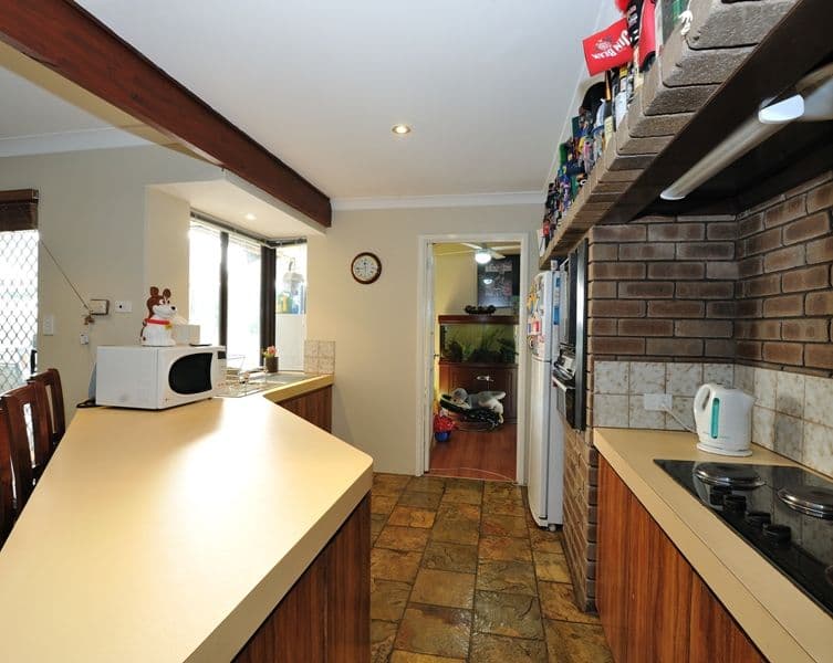 26  Gumnut Crescent, SAFETY BAY WA 6169, Safety Bay - Thumbnail 5