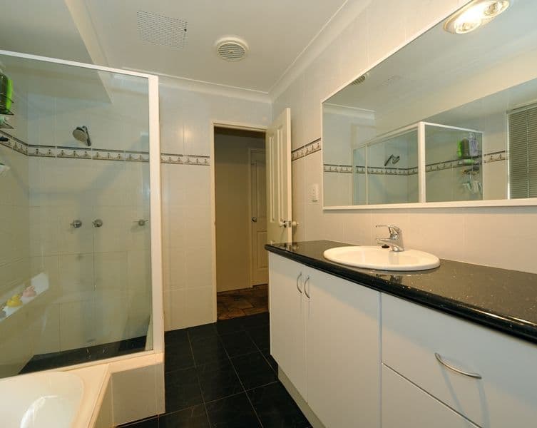 26  Gumnut Crescent, SAFETY BAY WA 6169, Safety Bay - Thumbnail 8