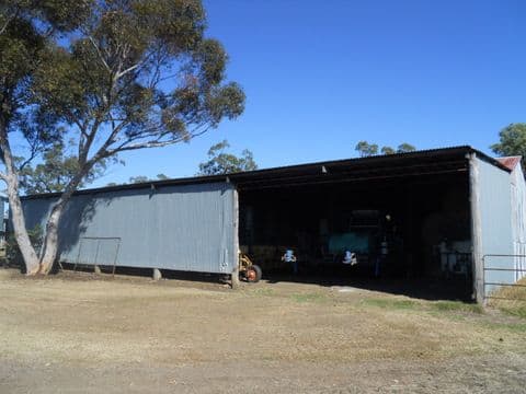 1723 Clifton-Pittsworth Road, PITTSWORTH QLD 4356, Pittsworth - Thumbnail 5