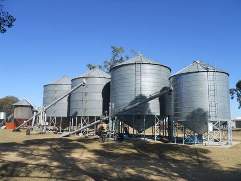1723 Clifton-Pittsworth Road, PITTSWORTH QLD 4356, Pittsworth - Thumbnail 2