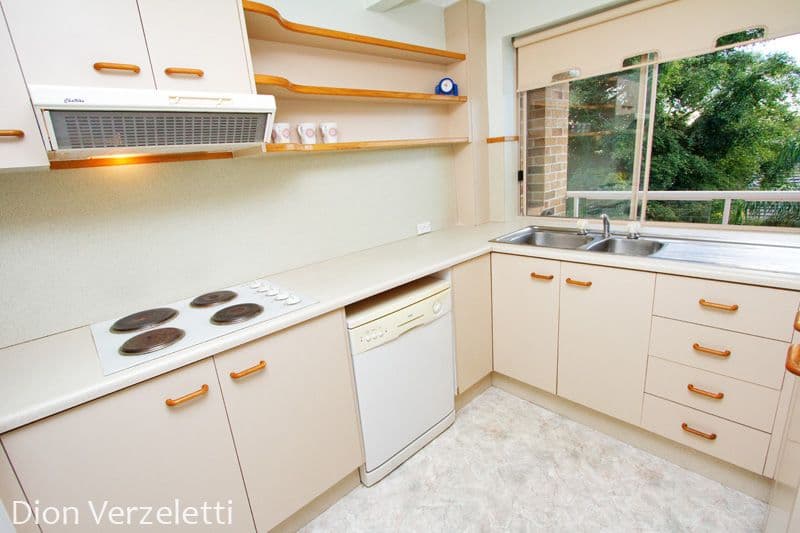 15 Augustus Street, TOOWONG QLD 4066, Toowong - Thumbnail 4