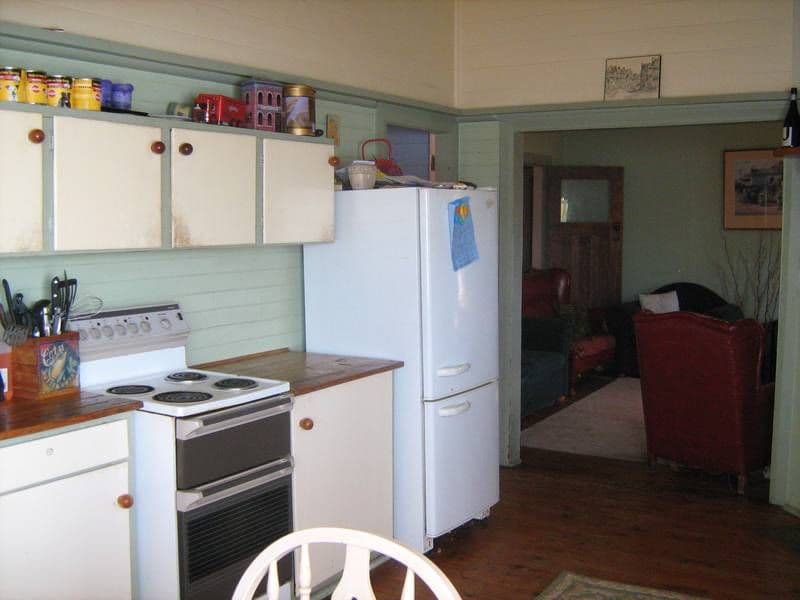32 Campbell Street, YOUNG NSW 2594, Young - Thumbnail 6